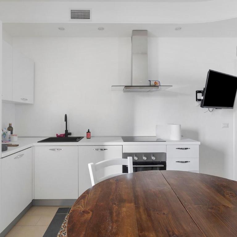 A casa di Betti - Appartamento Superior con 1 Camera da Letto e Balcone - 6