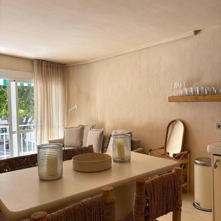 A 10 pasos de la playa I Apartamento boho-chic - Two-Bedroom Apartment - 1