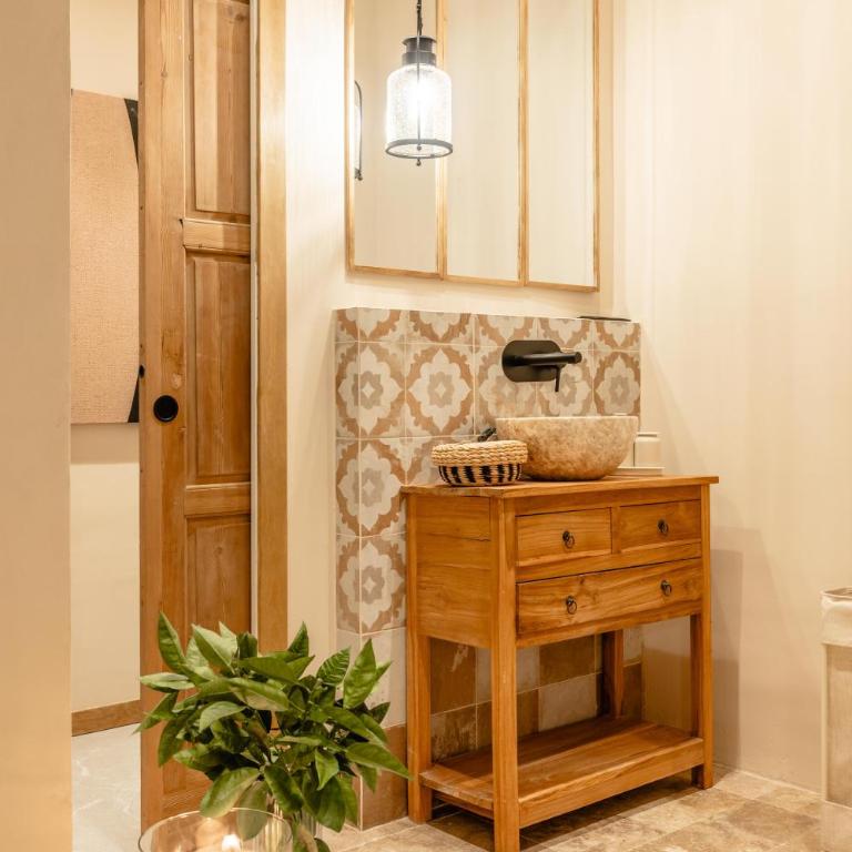 Suite Boutique con Bañera y Cine Privado - Centro Histórico de Málaga - Suite - 7