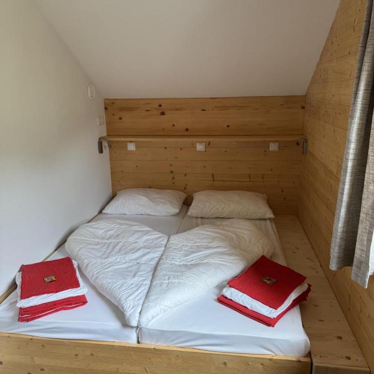 Zamangspitzhütte myRelaxs Ferienwohnung Alpenrose - Apartment - 4