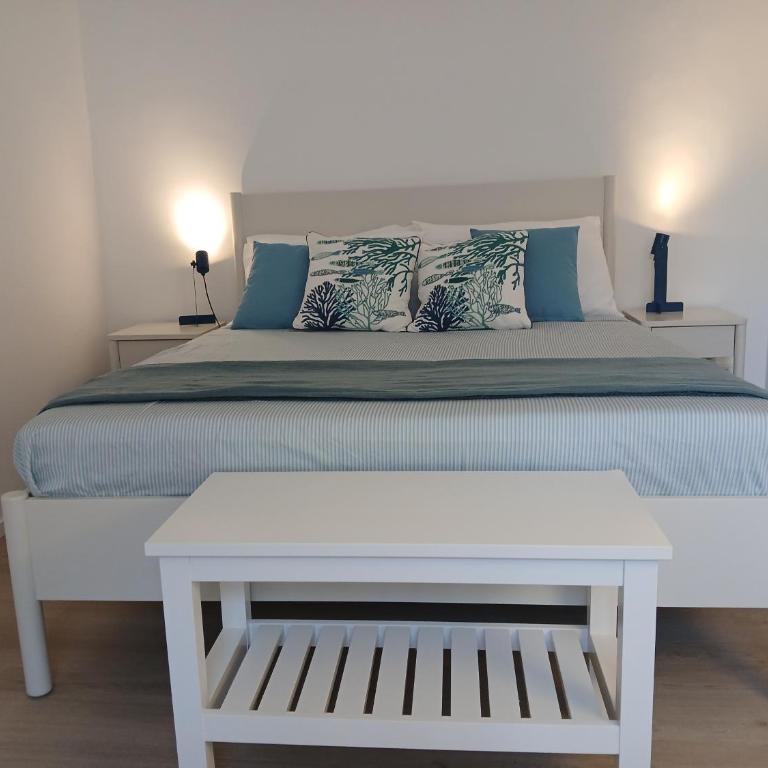 White and Blue Design Apartment - Appartamento con 1 Camera da Letto - 1