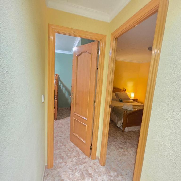 Atico de 4 habitaciones en primera linea de playa - Apartment - 13