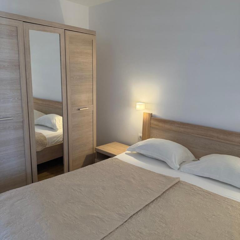 Apartments Boss - Appartement 2 Chambres - Vue sur Jardin - 6