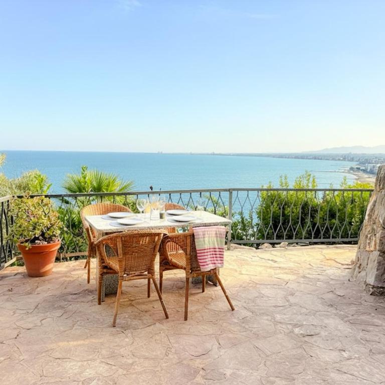 Boutique Benicassim retreat, panoramic sea views - Vacation Home - 12