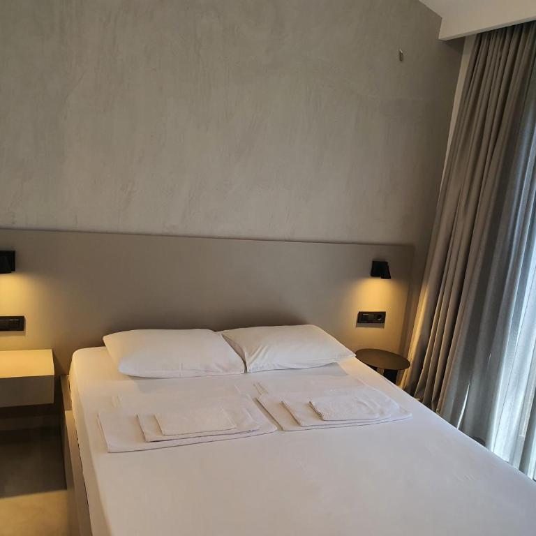 Lucciola Boutique Rooms - Chambre Double Standard avec Balcon - 1