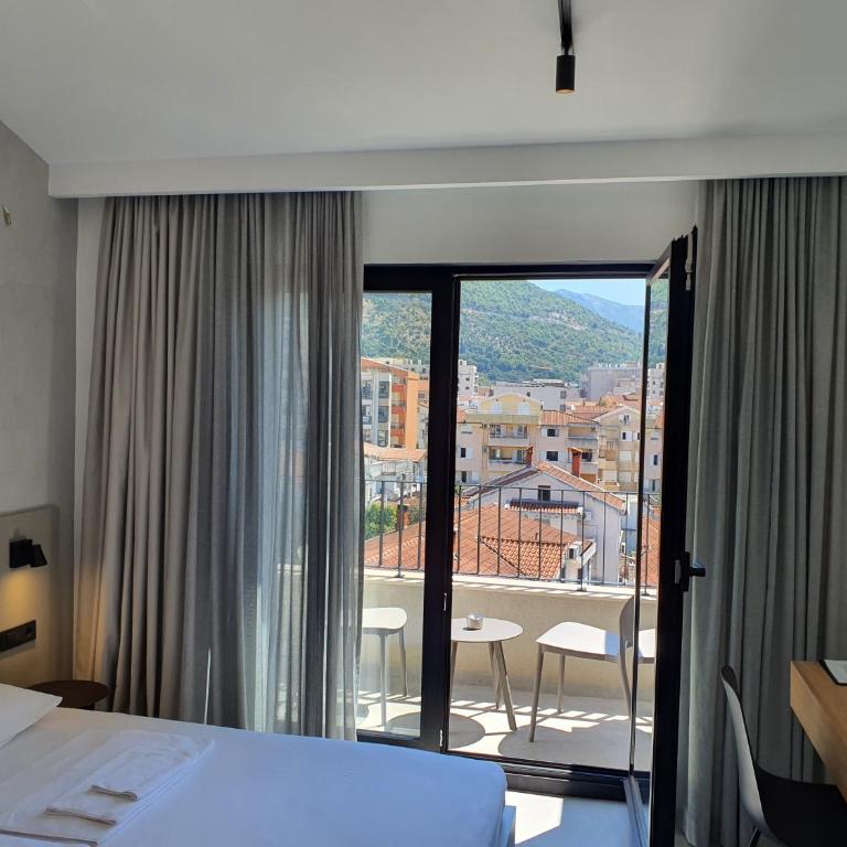 Lucciola Boutique Rooms - Chambre Double Standard avec Balcon - 2