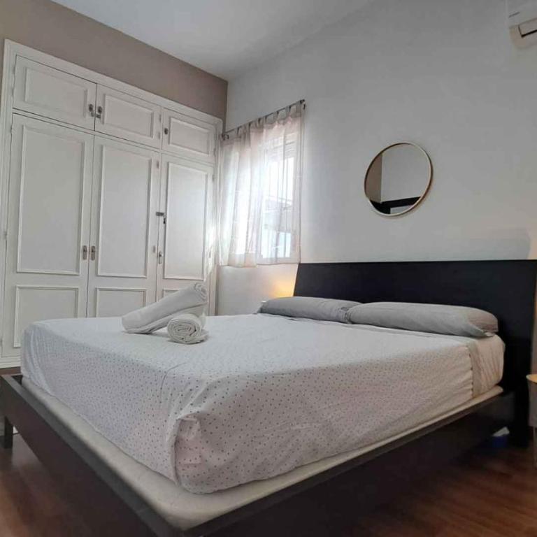 Chalet cerca de La Barrosa con piscina privada y barbacoa - Three-Bedroom House - 8