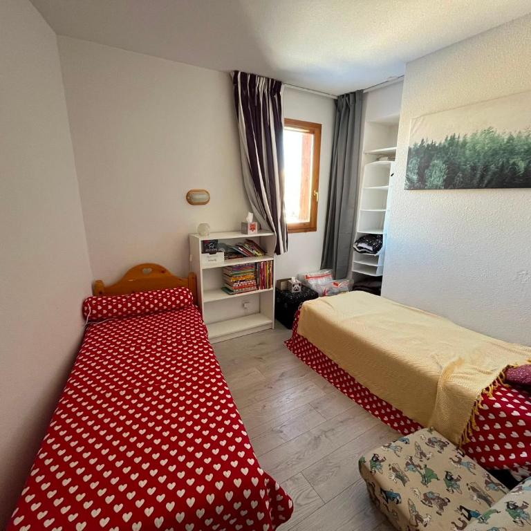 Risoul - 4 à 6 personnes au pied des pistes avec piscine - Appartement 2 Chambres - 4