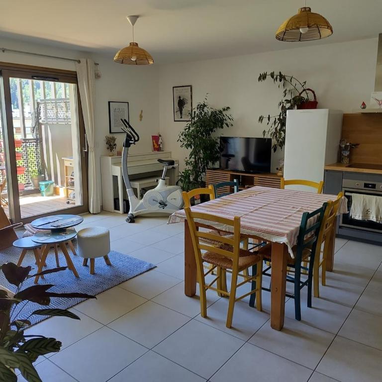 Modern appartment - 2 bedrooms - Appartement 3 Chambres - 10