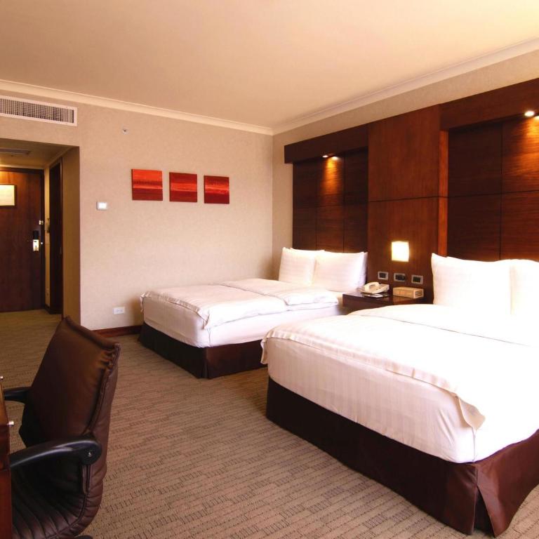 Swissotel Quito - Habitación Doble Swiss Executive - 2 camas - 4