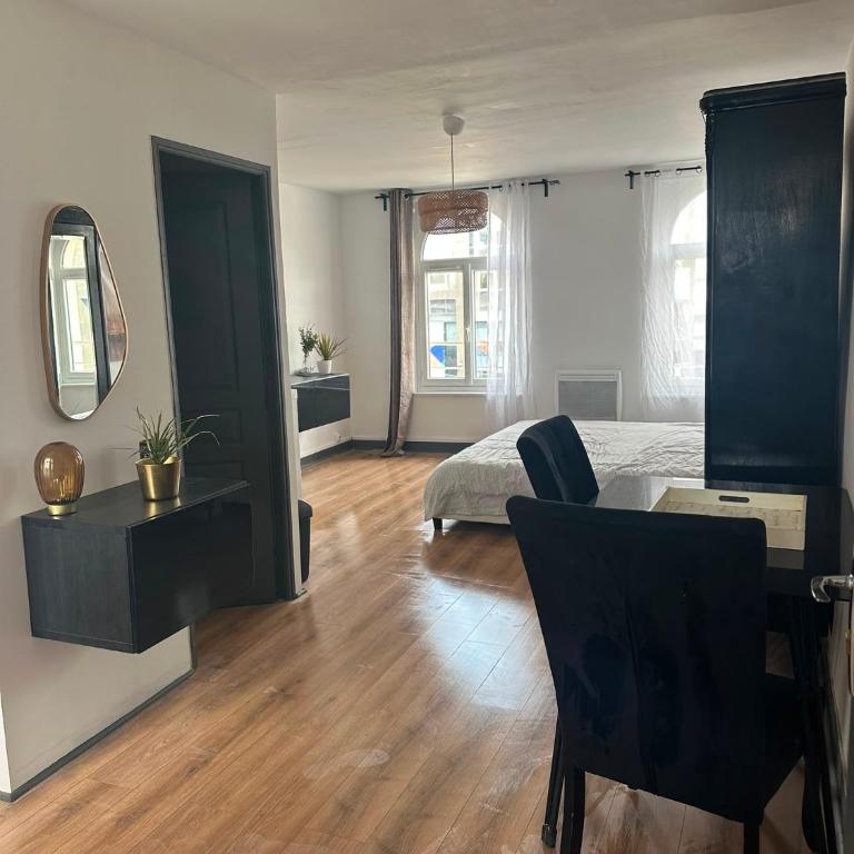 Appt 7 a deux pas de la gare - Appartement 1 Chambre - 1