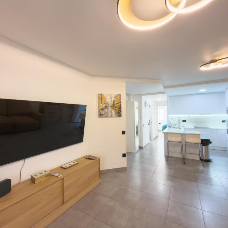 Modern Beachside 2-bed Apartment in Calpe Centre - Apartment mit 2 Schlafzimmern - 3