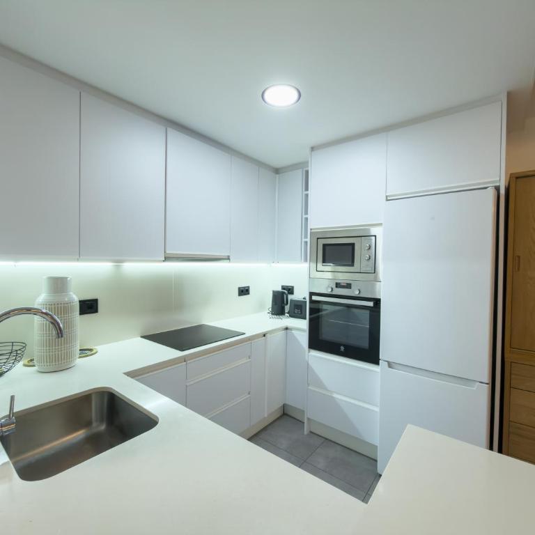 Modern Beachside 2-bed Apartment in Calpe Centre - Apartment mit 2 Schlafzimmern - 4
