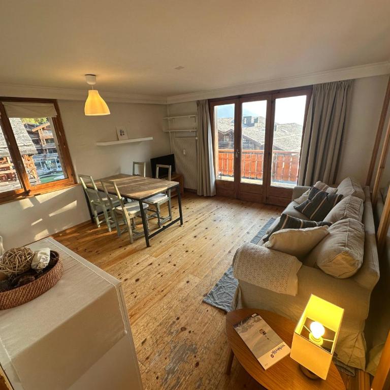 Avouitzons Medran Apartments - Ski-in Ski-out 30 meters from Medran lift and 40 meters from W Hotel - Appartement avec Balcon - 2