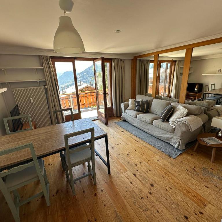Avouitzons Medran Apartments - Ski-in Ski-out 30 meters from Medran lift and 40 meters from W Hotel - Appartement avec Balcon - 1
