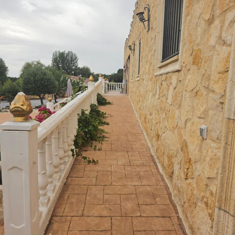 Castillo Valmoral - Casa de 6 dormitorios - 6