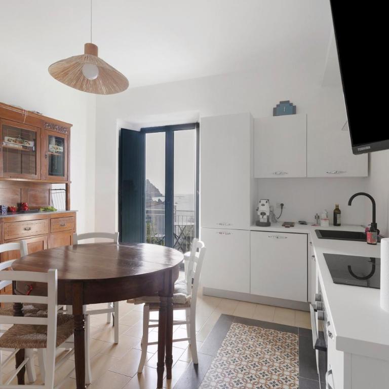 A casa di Betti - Appartamento Superior con 1 Camera da Letto e Balcone - 7