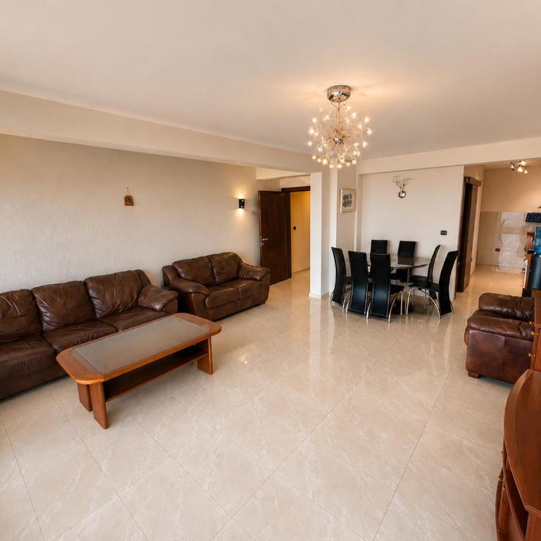 Penthouse Bečići Apartament - Apartman sa 3 Spavaće Sobe - 2