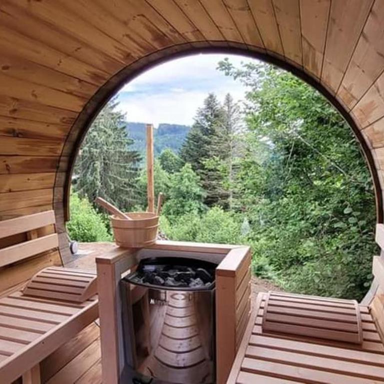 Chalet Le Carnotzet Luxury Chalet with Covered Hot Tub Panoramic Sauna - Chalet - 6