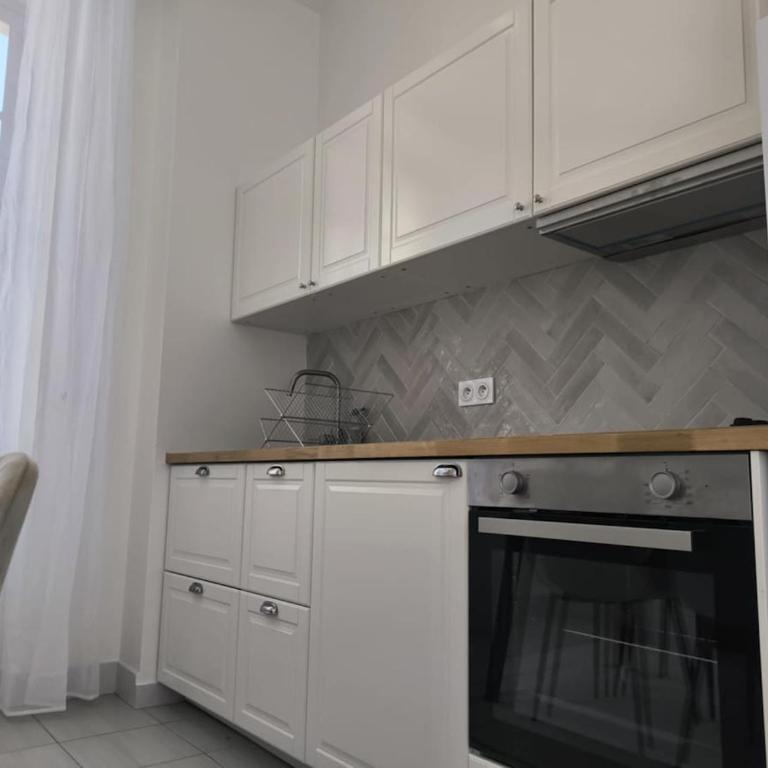 T3 rénové et lumineux au cœur du centre historique - Appartement 2 Chambres - 9