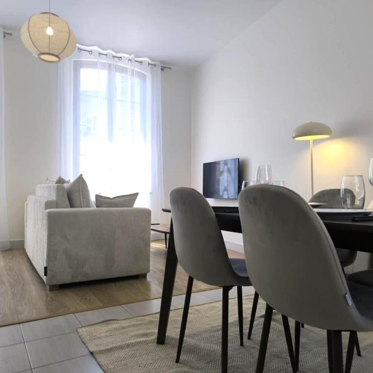 T3 rénové et lumineux au cœur du centre historique - Appartement 2 Chambres - 20