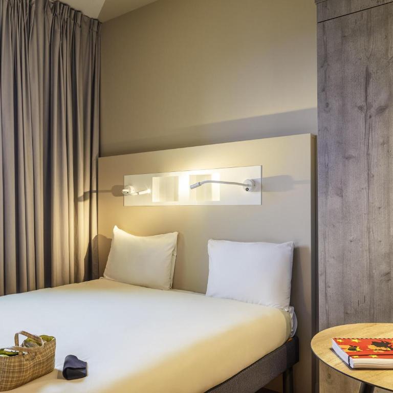 Ibis Budget Montpellier Aéroport Parc Des Expos - Chambre Triple avec Lit Double et Lit d'Appoint - 2