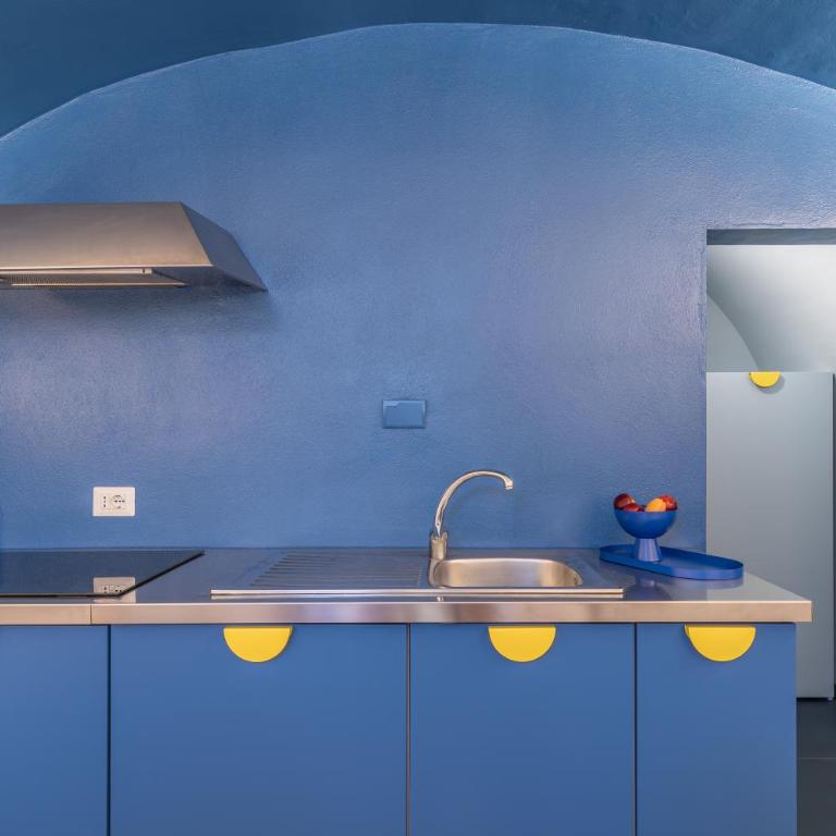 The Secret Garden - Two-Bedroom Apartment - 19