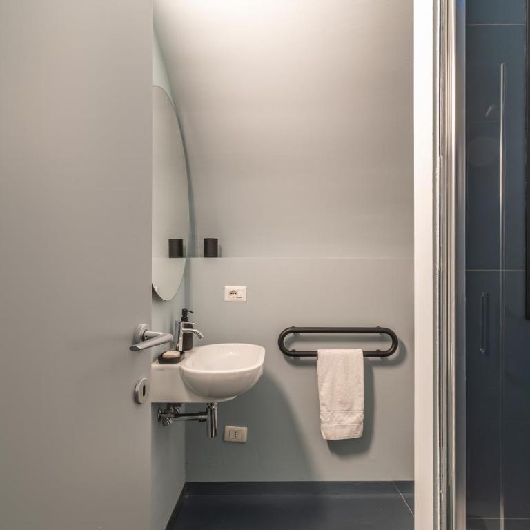 The Secret Garden - Two-Bedroom Apartment - 39