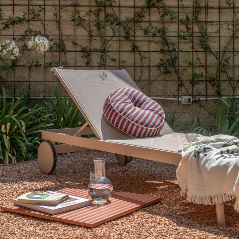 The Secret Garden - Two-Bedroom Apartment - 9