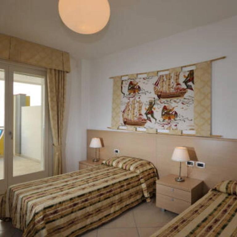 Spacious apartment with a big terrace - Apartment - 9