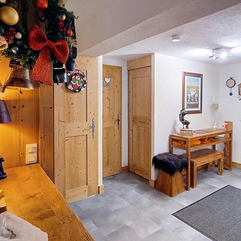 1 Fogal - PROCHE CENTRE -2 chambres - Apartment - 13