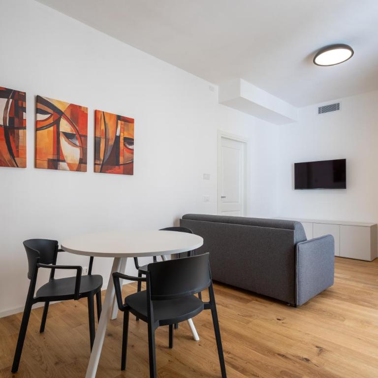 Palazzo Partenope - Appartamento con 1 Camera da Letto - 5