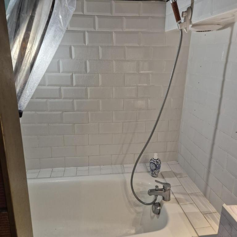 Loft Poppy, Cozy peaceful stay in Paris 11th - Apartamento de 1 dormitorio - 22