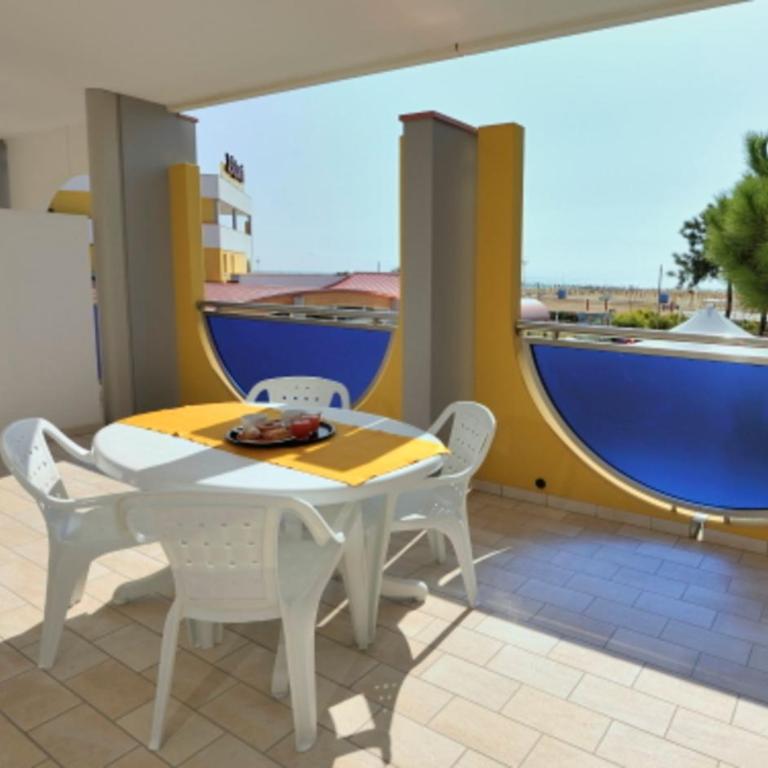 Family holiday flat with pool for six - Appartamento - 8
