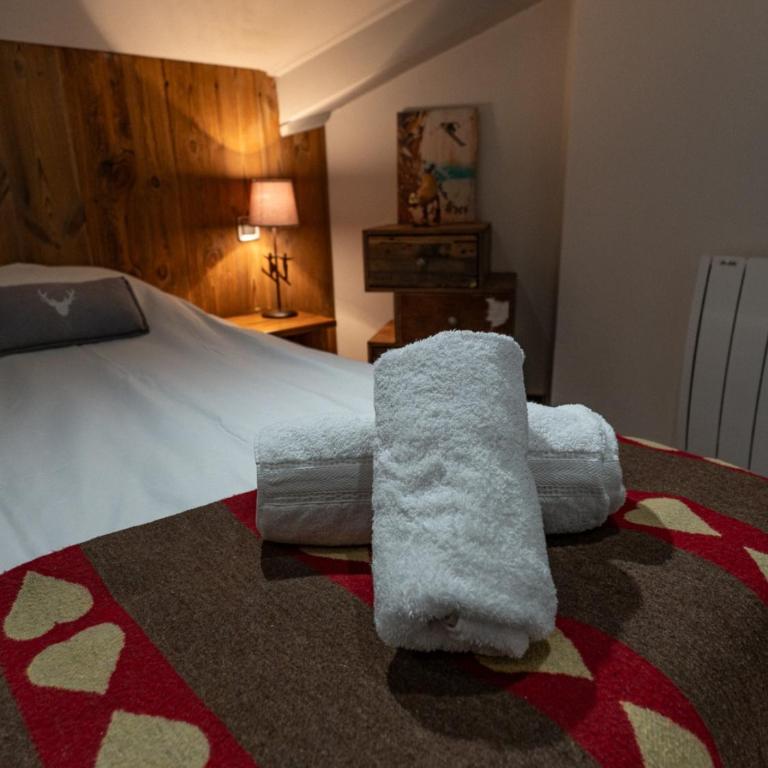 Cosy & Modern 2 Bed Apartment with Wood Burner - Arc 1950 - Manoir Savoie - Two-Bedroom Apartment - 20
