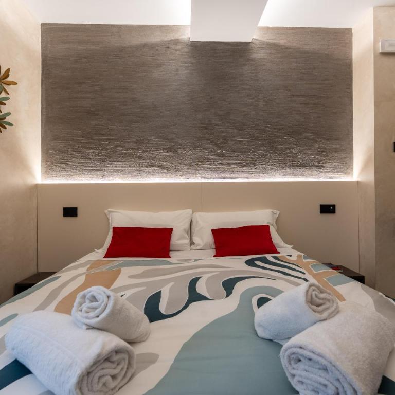 Keys of Italy - Essential by Faenza 69 - Chambre Double ou Lits Jumeaux avec Salle de Bains - 8