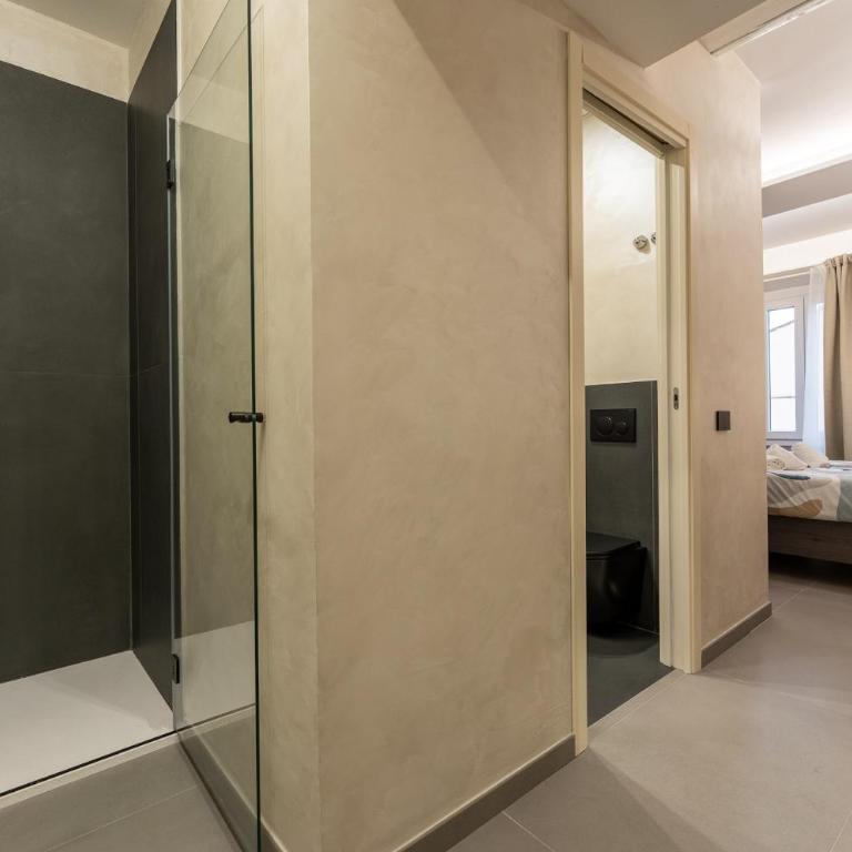 Keys of Italy - Essential by Faenza 69 - Chambre Double ou Lits Jumeaux avec Salle de Bains - 19