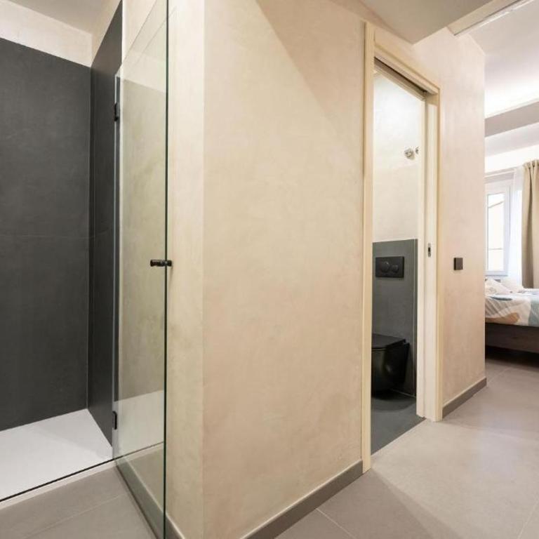 Keys of Italy - Essential by Faenza 69 - Chambre Double ou Lits Jumeaux avec Salle de Bains - 21