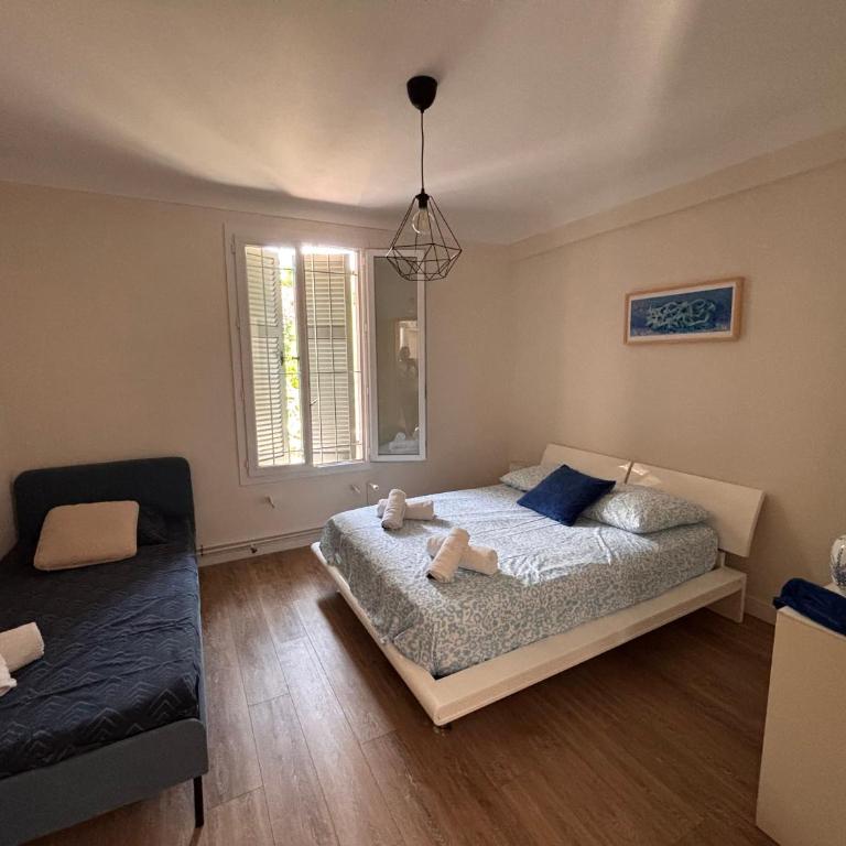 La campagne en ville piscine, jardins et 2 chambres tout confort - Appartement 2 Chambres - 9