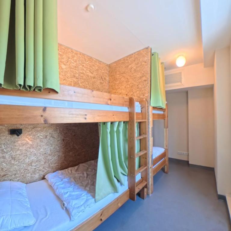 Babelfish Hostel - Einzelbett im Schlafsaal mit 6 Betten - 5