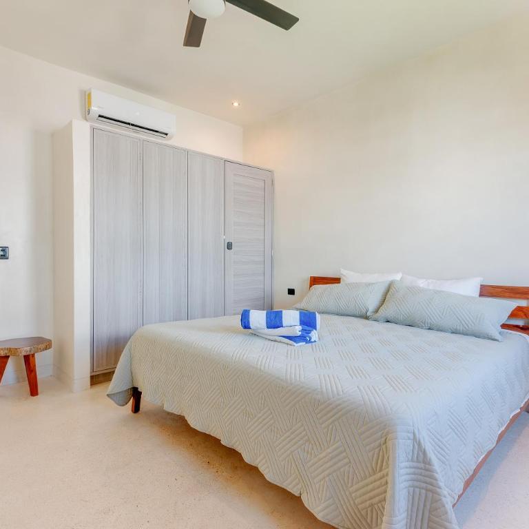 Private Oceanview Rooftop Plunge Pool - Deluxe Apartment - 26