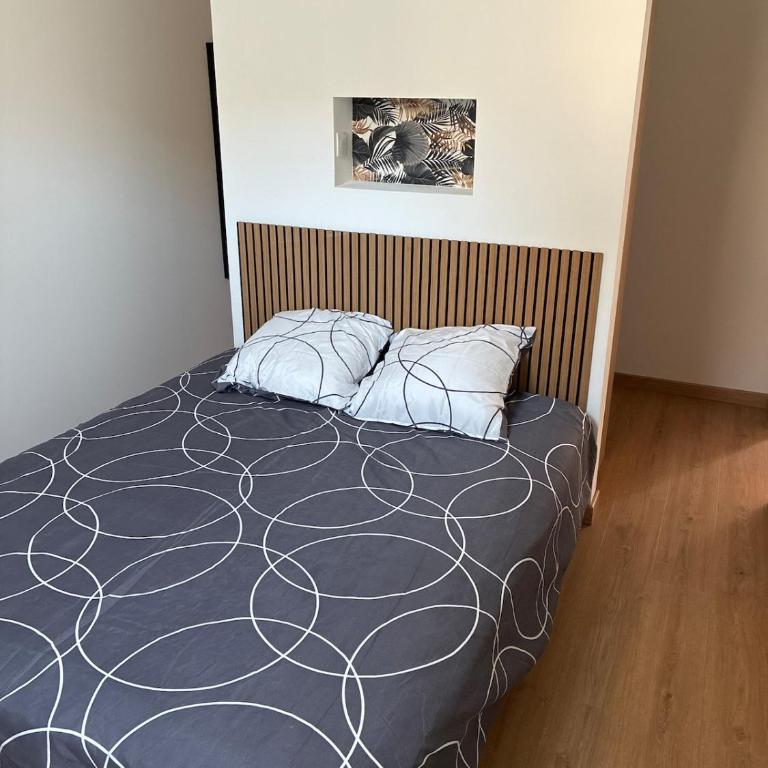 Appartement et Garage centre Sarlat - Two-Bedroom Apartment - 13
