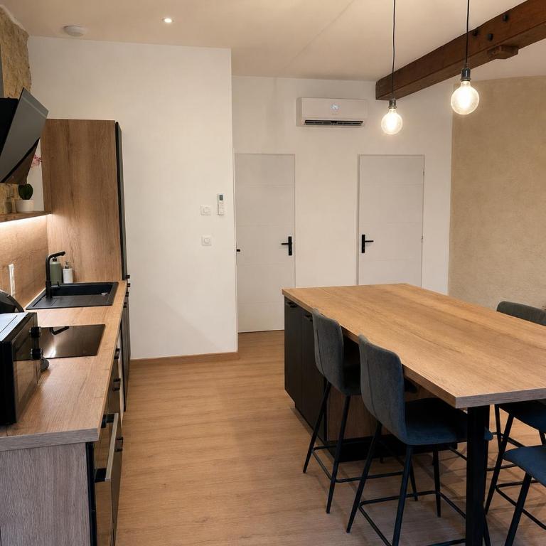 Appartement et Garage centre Sarlat - Two-Bedroom Apartment - 15