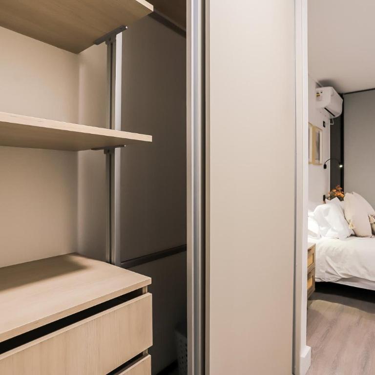 Prime Location In Las Condes Ideal For 3 - Apartment - 22