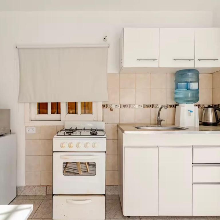 Pileta y quincho, 6 pax, 15 min Aeropuerto Ezeiza - Apartamento de 1 dormitorio - 7