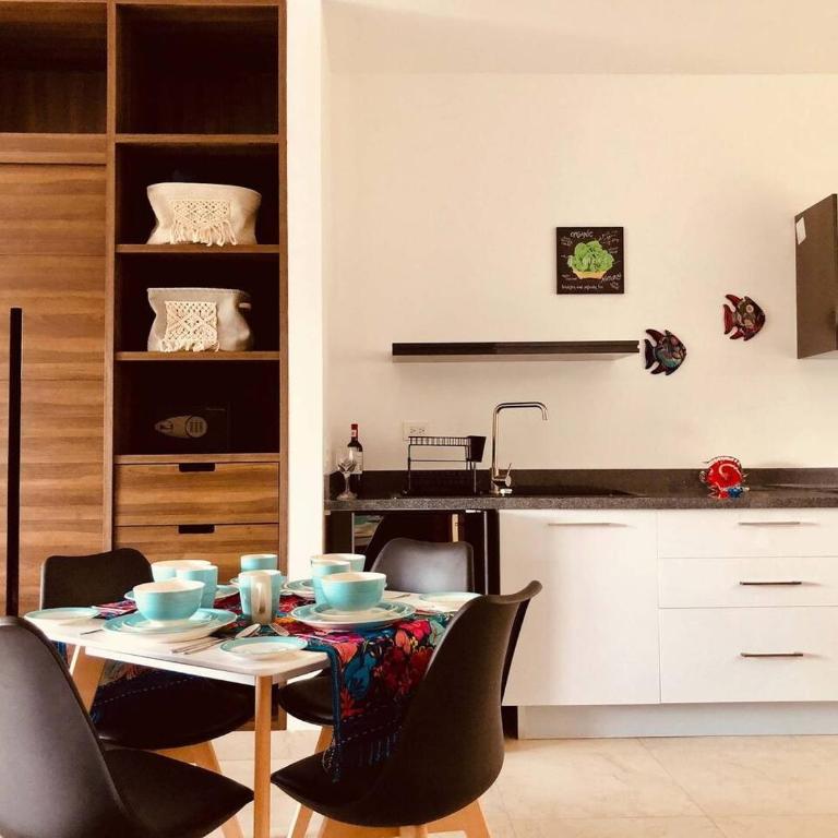 Stylish Studio with Rooftop Pool - Apartamento - 5