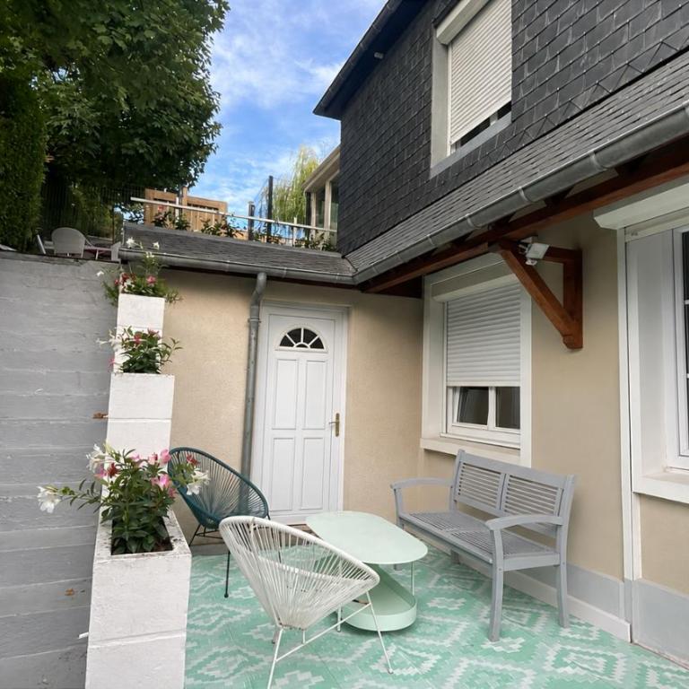 Villa La Source - Ferienhaus - 1