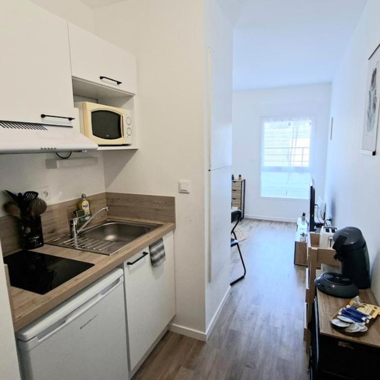 Studio moderne et cosy, hypercentre du Mans - Apartment - 3