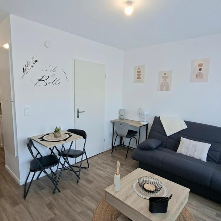 Studio moderne et cosy, hypercentre du Mans - Apartment - 5