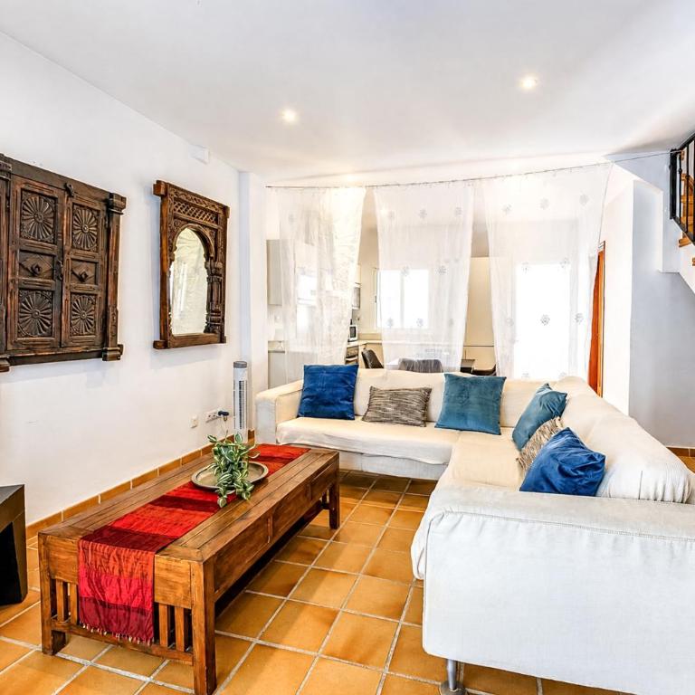 CT 410 CA - Faro's White Village Escape - Vejer de la Frontera - Two-Bedroom House - 2